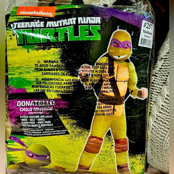 Costumes USA Other - Teenage Mutant Ninja Turtles Donatello Boys 8-Piece Costume Med (8-10) Halloween